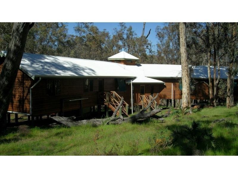 248 Parkland Drive, Toodyay WA 6566