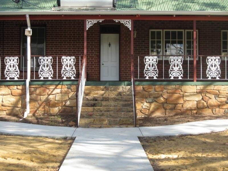 413 Dumbarton Road, Toodyay WA 6566