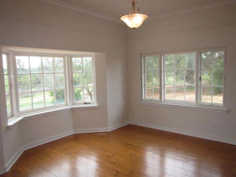 413 Dumbarton Road, Toodyay WA 6566