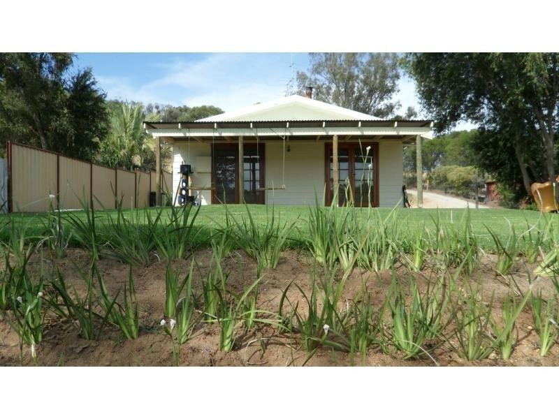 8 Mount Anderson Street, Toodyay WA 6566