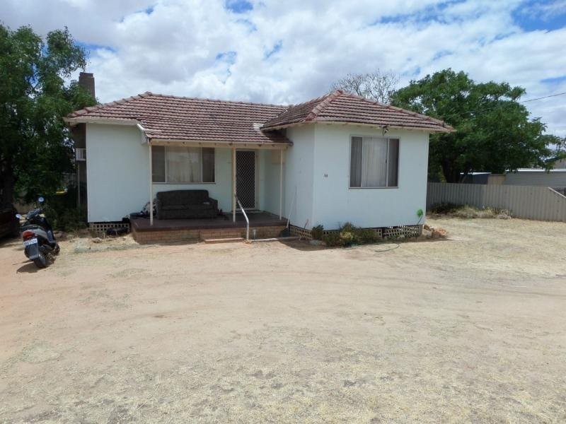 68 Caw Street, Merredin WA 6415