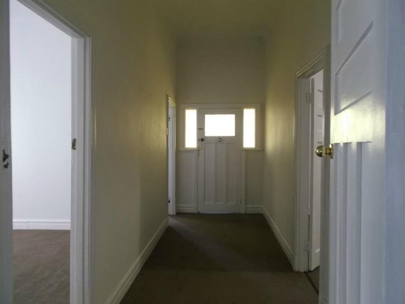 9 Enfield Terrace, Northam WA 6401