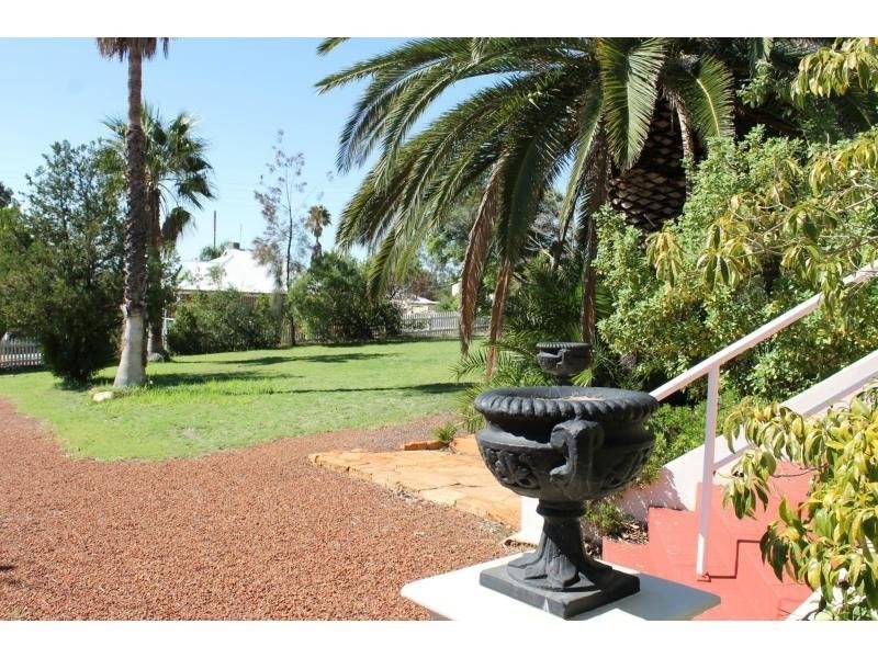 14 Duke Street, Toodyay WA 6566