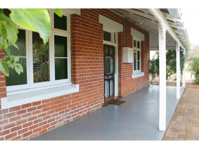 72 Stirling Terrace, Toodyay WA 6566