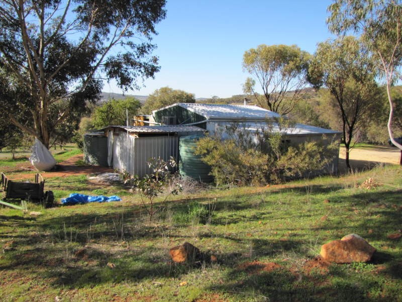 290 Bindoon Dewars Pool Road, Toodyay WA 6566