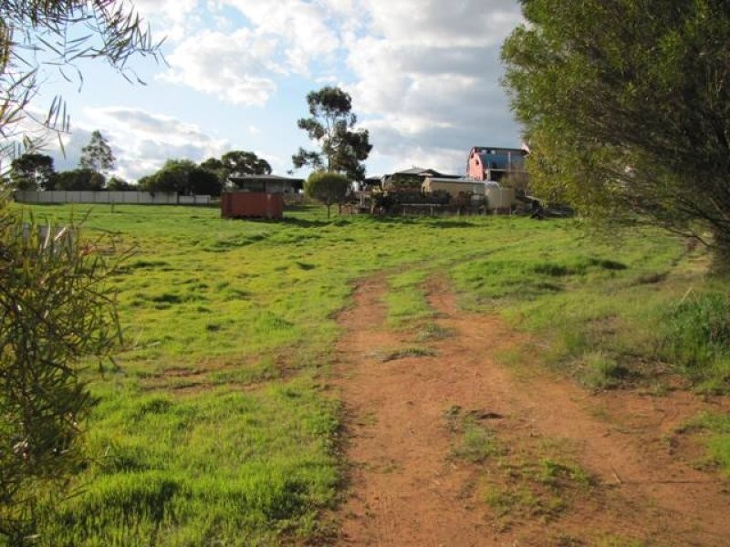 5 Pioneer Place, Toodyay WA 6566