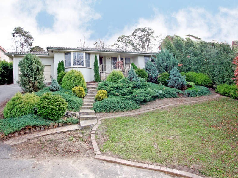 27 Cobden Crescent, Lilydale VIC 3140