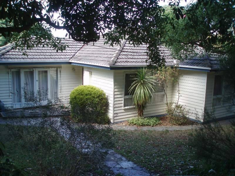 56 Mullum Mullum Rd, Ringwood VIC 3134