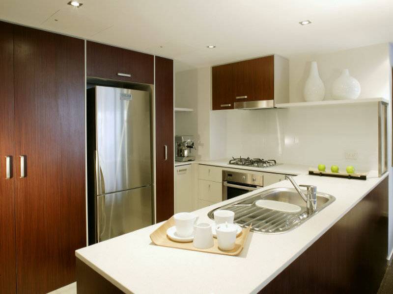 22 Barry Parade, Brisbane QLD 4000