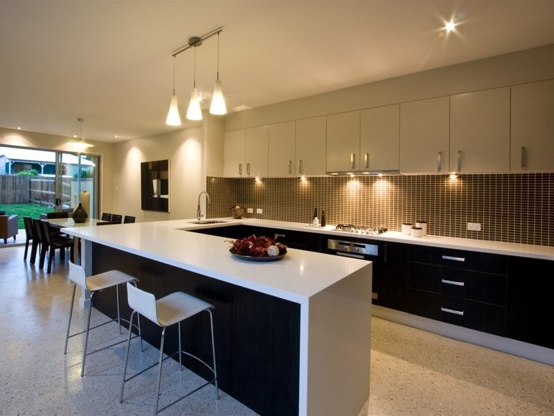 21 Raven Street, Camp Hill QLD 4152