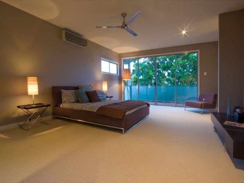 21 Raven Street, Camp Hill QLD 4152