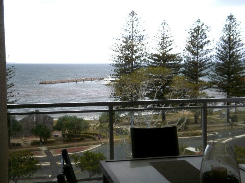 185 Redcliffe Parade, Redcliffe QLD 4020