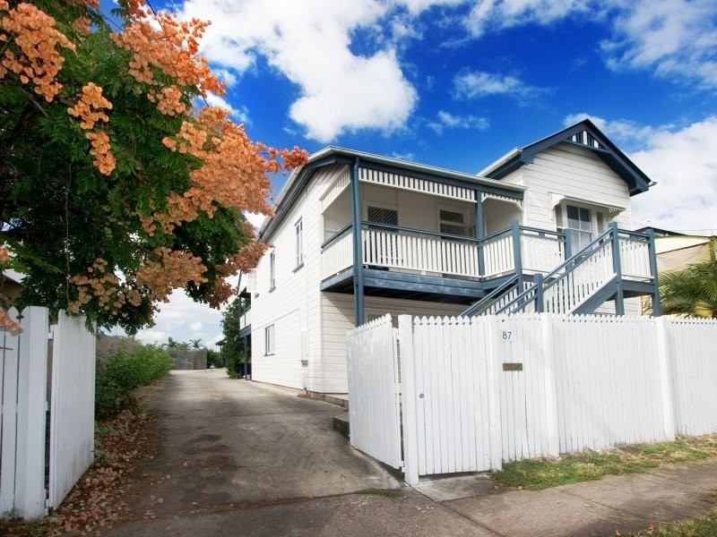 87 Qualtrough Street, Woolloongabba QLD 4102