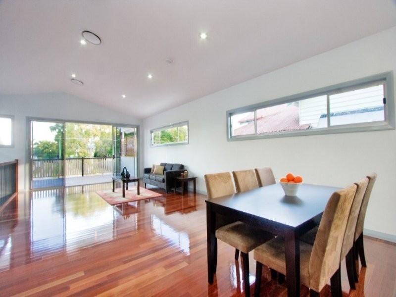 56 Lynne Grove Avenue, Corinda QLD 4075