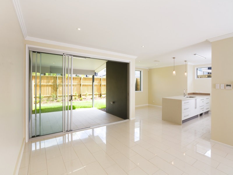 36 Carwoola Street, Bardon QLD 4065
