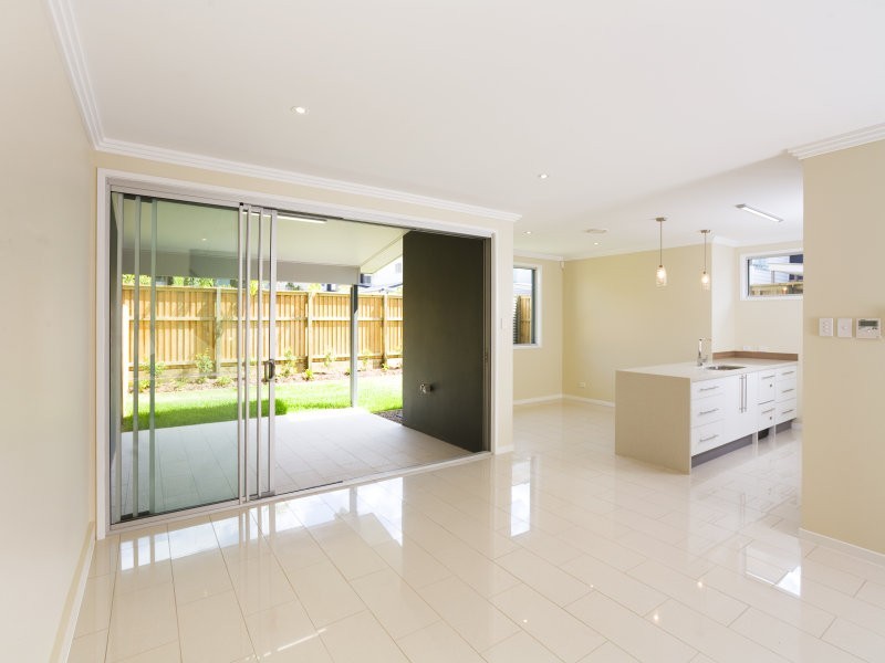 36 Carwoola Street, Bardon QLD 4065
