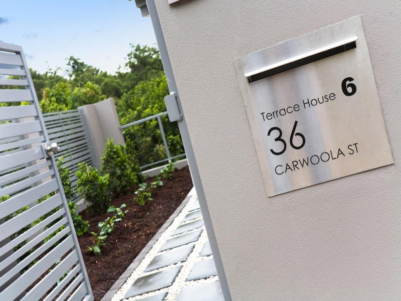 36 Carwoola Street, Bardon QLD 4065