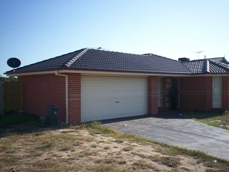 16 Banksia Crescent, Tyabb VIC 3913