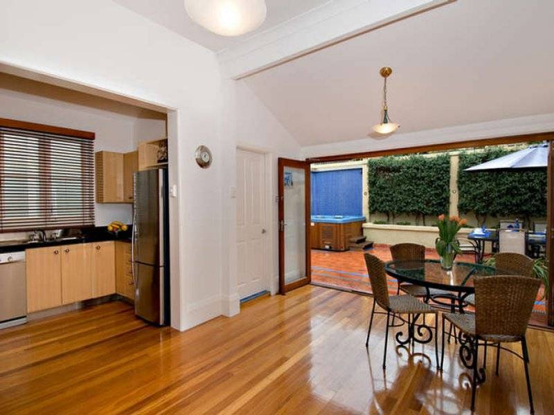 3 Fotheringham St, Enmore NSW 2042