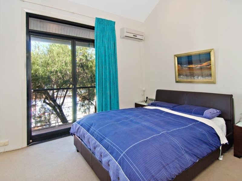 56 Raper Street, Newtown NSW 2042