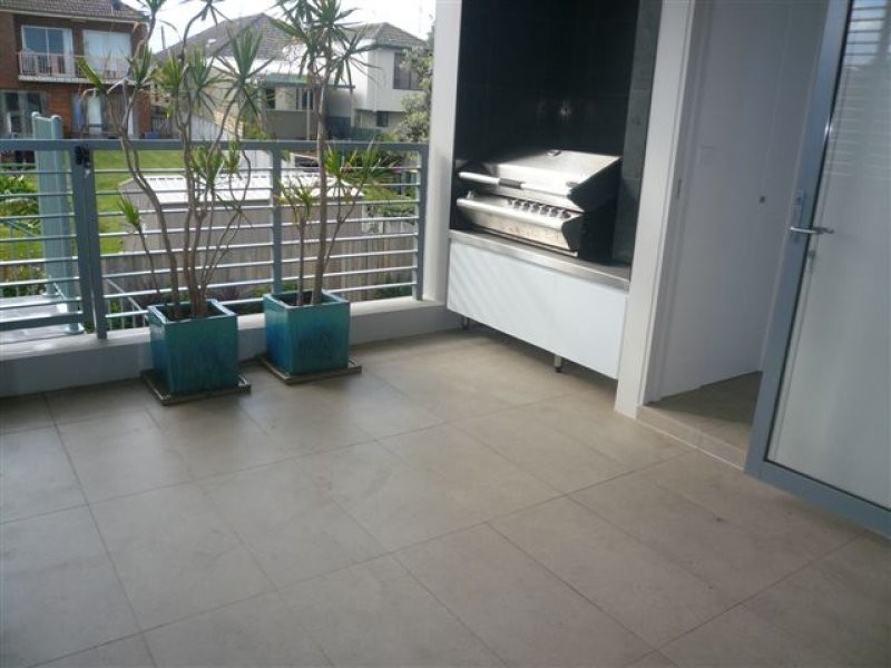 70 Marine Parade, Maroubra NSW 2035