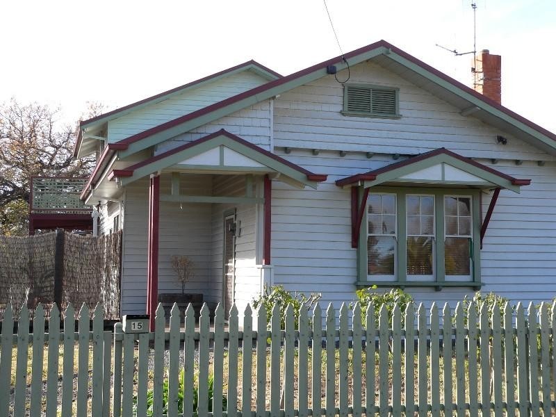 15 Barkly Street, Benalla VIC 3672