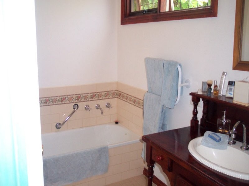 52 Benalla Street, Benalla VIC 3672