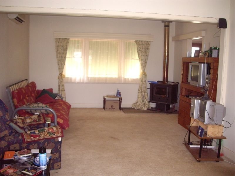 4 Henry Street, Avenel VIC 3664