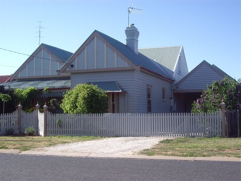 6 Vine Street, Nagambie VIC 3608