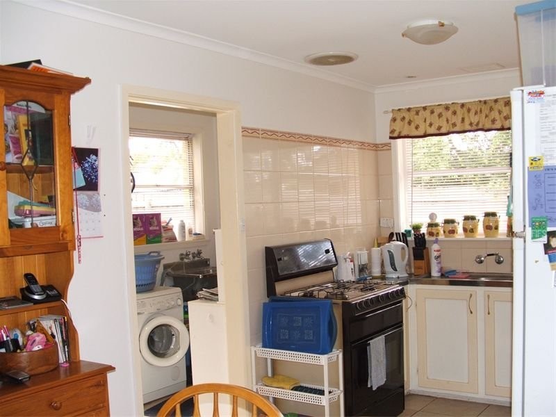 23 Bouvardia Crescent, Frankston North VIC 3200