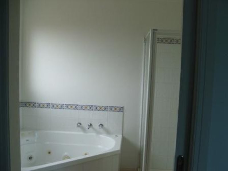 2 Overal Drive, Skye VIC 3977