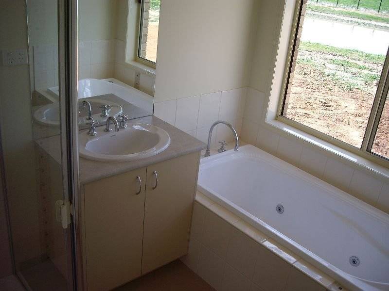 4 Tarquin Place, Nagambie VIC 3608