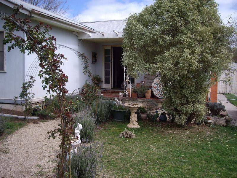 7 Robinson Street, Nagambie VIC 3608