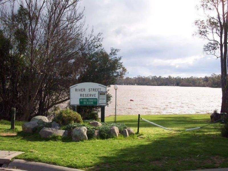 36 River Street, Nagambie VIC 3608