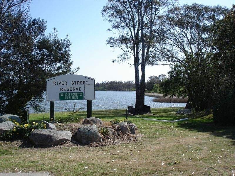 34 River Street, Nagambie VIC 3608