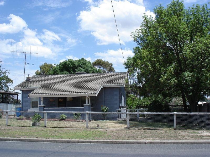 53 Oak Street, Seymour VIC 3660
