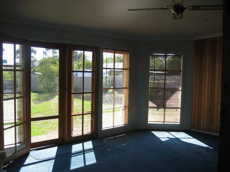 23 Loco Street, Seymour VIC 3660