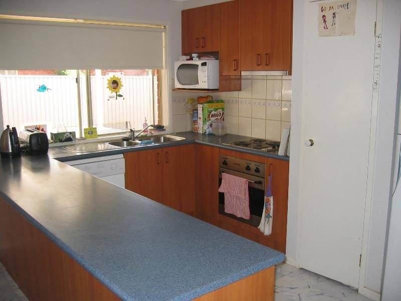 16 Marengo Road, Seymour VIC 3660