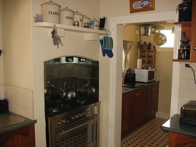 18 Butler Street, Seymour VIC 3660