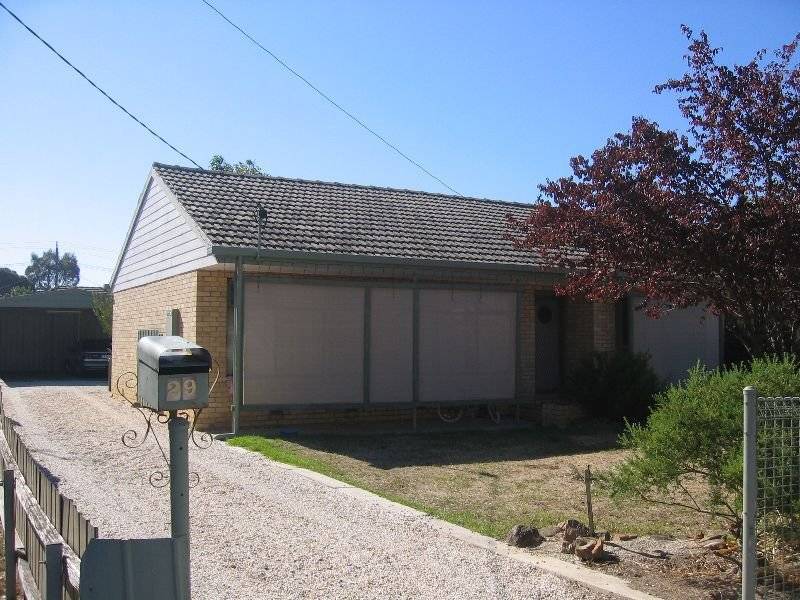 29 Batten Street, Seymour VIC 3660