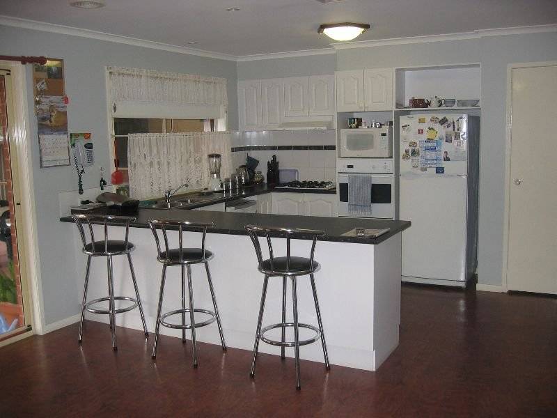 18 Marengo Road, Seymour VIC 3660
