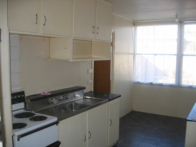 6 Wall Street, Seymour VIC 3660