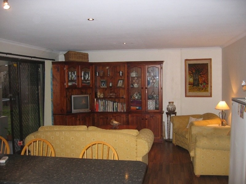 4 Avenel Road, Seymour VIC 3660