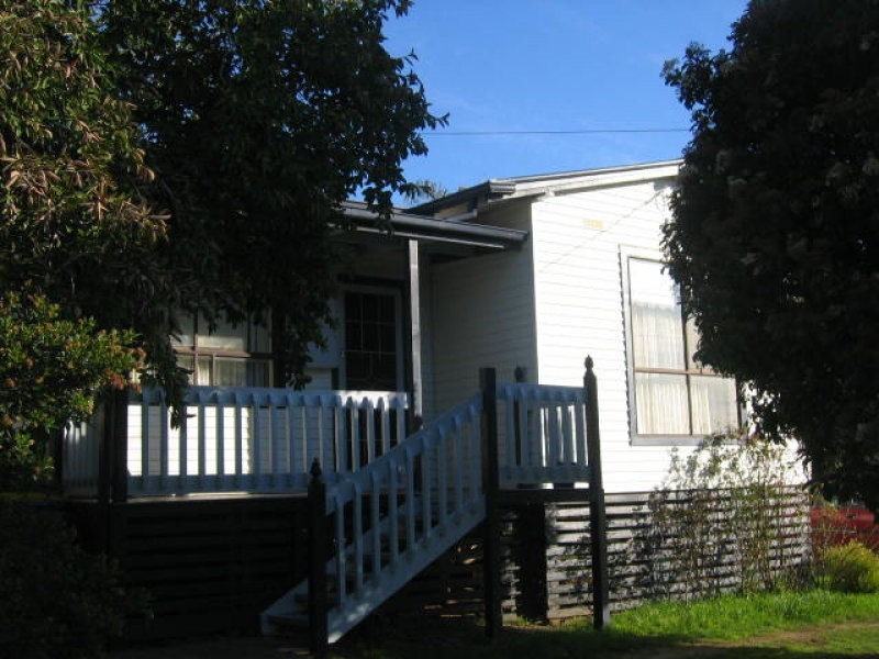 31 Morison Crescent, Seymour VIC 3660