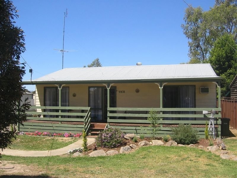 70 Delatite Road, Seymour VIC 3660