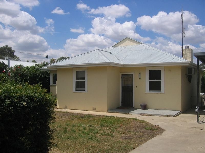 14 Smythe Street, Avenel VIC 3664