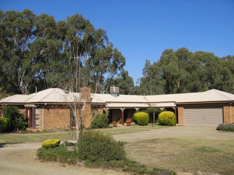 69 Redbank Road, Seymour VIC 3660