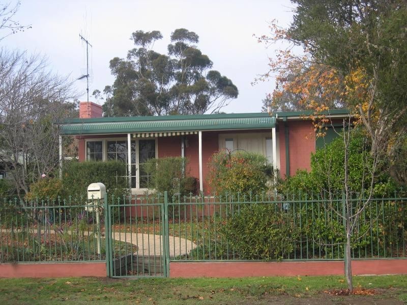 30 Progress Street, Seymour VIC 3660