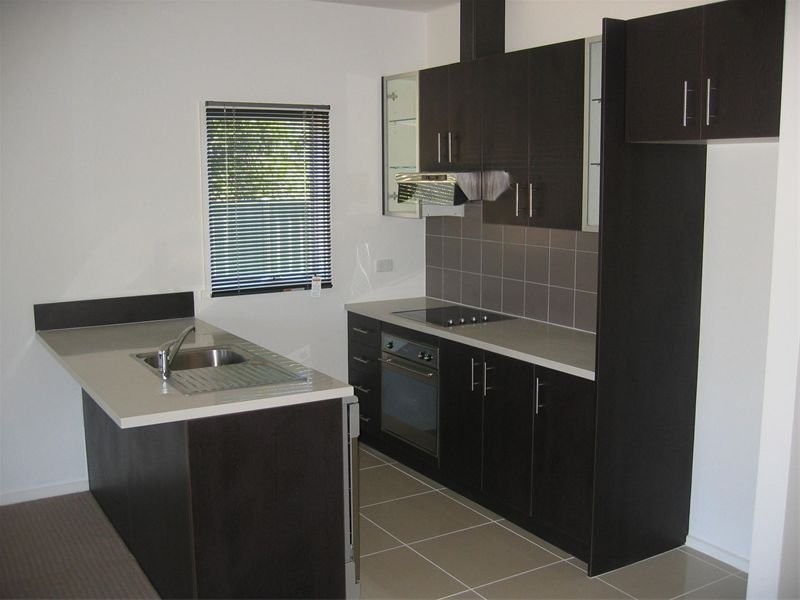 82 Anderson Street, Avenel VIC 3664