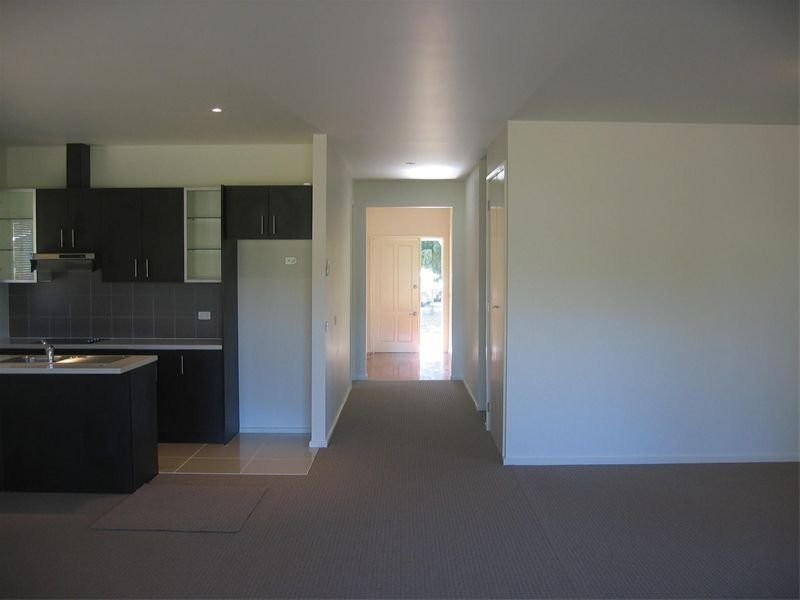 82 Anderson Street, Avenel VIC 3664